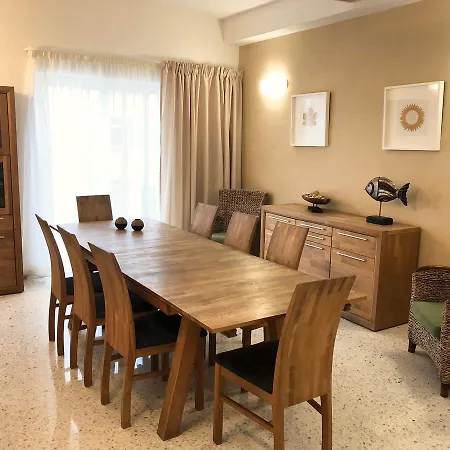 Sands Apartments St. Paul's Bay Esterno foto