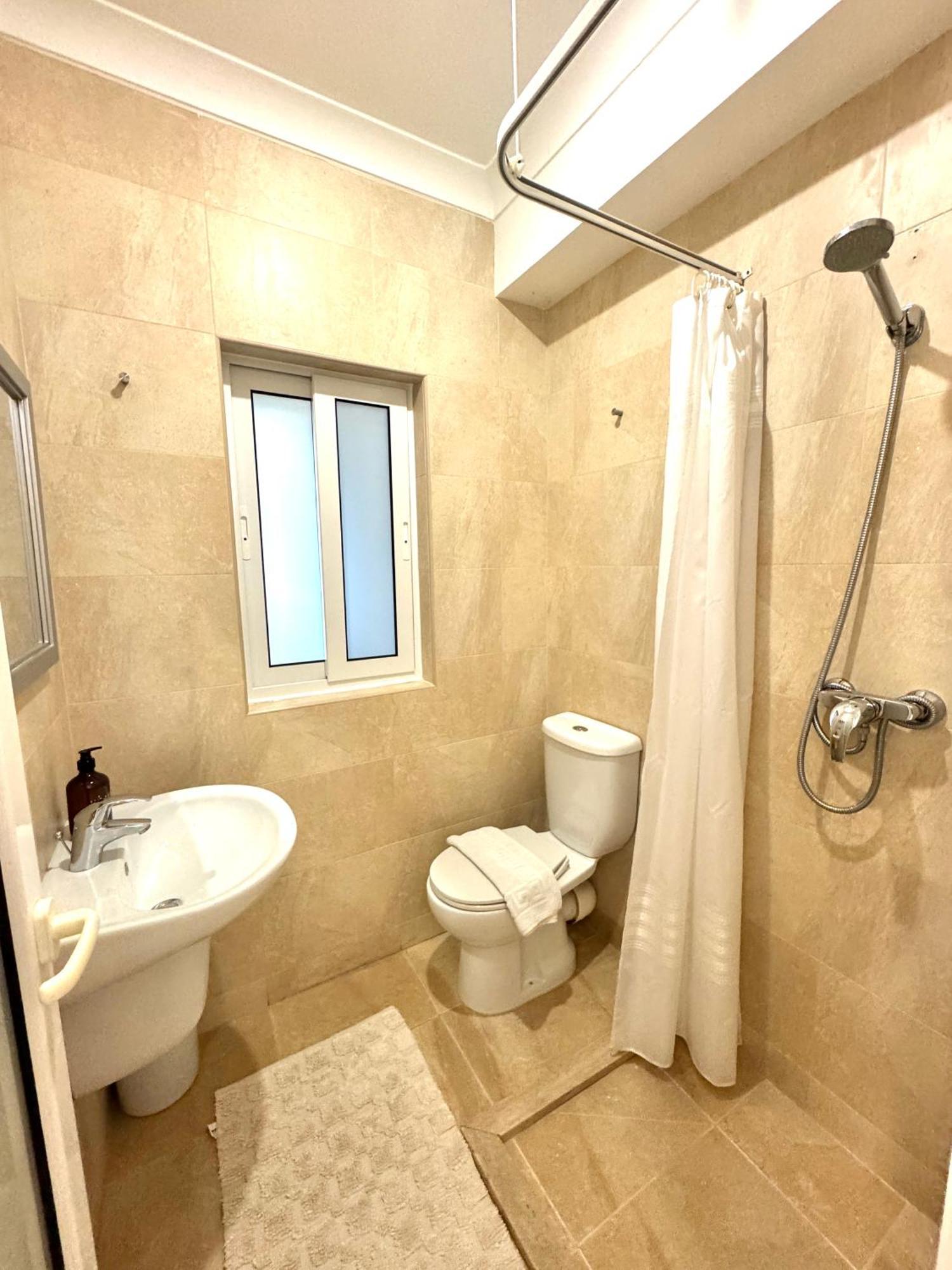 Sands Apartment *